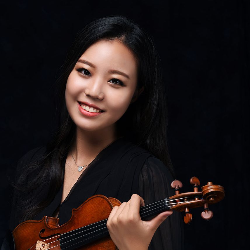 Yoo Min Seo · Classic Accordions Jury Member